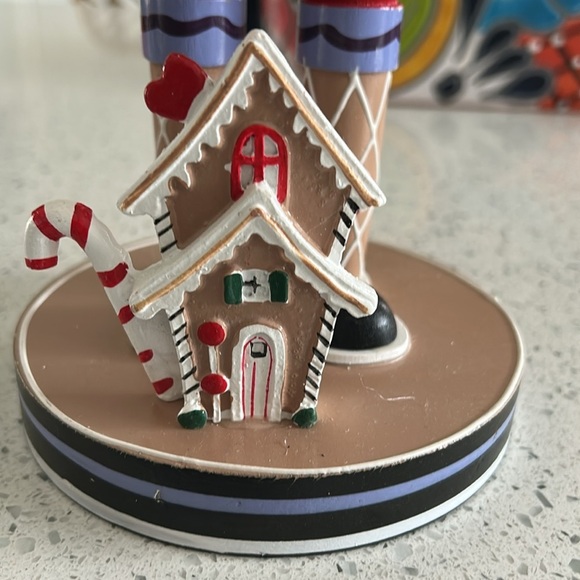 NIB Kurt S. Adler 16" Gingerbread Holiday Wooden Nutcracker - Picture 7 of 13